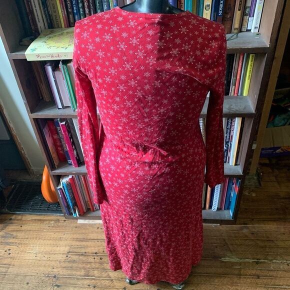 Land’s End red & white snowflake knit S travelcore dress - Picture 2 of 3